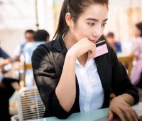 8 LỜI KHUYÊN TÀI CHÍNH QUAN TRỌNG CHO SINH VIÊN ĐẠI HỌC ĐỂ TIẾT KIỆM TIỀN