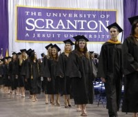 CÁCH SCRANTON UNIVERSITY PHÁT TRIỂN KỸ NĂNG LÃNH ĐẠO CHO SINH VIÊN
