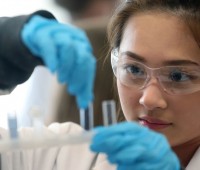NHỮNG ĐIỀU SINH VIÊN CẦN BIẾT KHI CHỌN NGÀNH HÓA HỌC