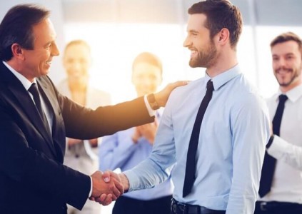 LỢI ÍCH THIẾT THỰC KHI ĐI DU HỌC LÀ GÌ ?
