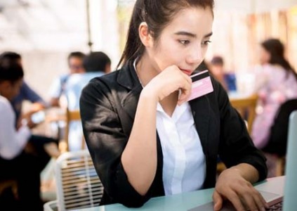 8 LỜI KHUYÊN TÀI CHÍNH QUAN TRỌNG CHO SINH VIÊN ĐẠI HỌC ĐỂ TIẾT KIỆM TIỀN