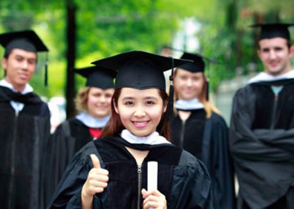 MỘT TẤM BẰNG CỬ NHẤT ‘’CHẤT LƯỢNG MỸ’’ THẬT SỰ SẼ CÓ Ý NGHĨA GÌ TRONG SỰ NGHIỆP CỦA BẠN?