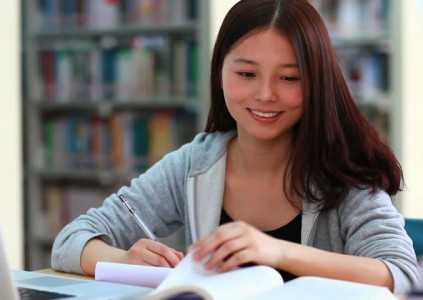 DU HỌC SINH MỸ MÙA DỊCH: CHUYỆN TỰ CÁCH LY