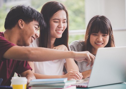 BÍ KÍP GIÚP KẾT BẠN DỄ DÀNG KHI DU HỌC TẠI MỸ