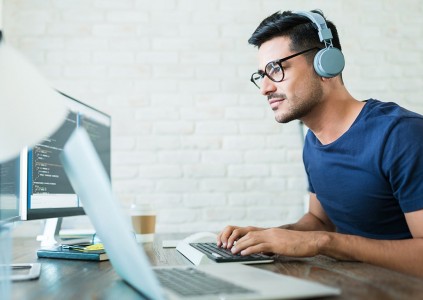 TOP 10 NGÀNH CÔNG NGHỆ THÔNG TIN CÓ THU NHẬP CAO NHẤT NƯỚC MỸ