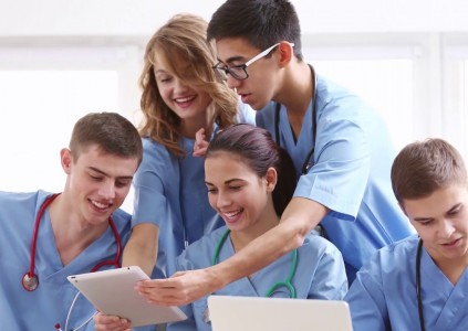 LỘ TRÌNH HỌC Y TÁ TẠI MỸ