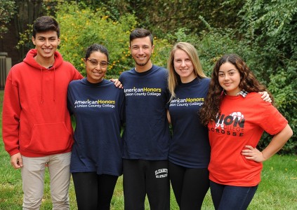 CHUYỂN TIẾP VÀO TOP ĐẠI HỌC MỸ CÙNG CHƯƠNG TRÌNH AMERICAN HONORS